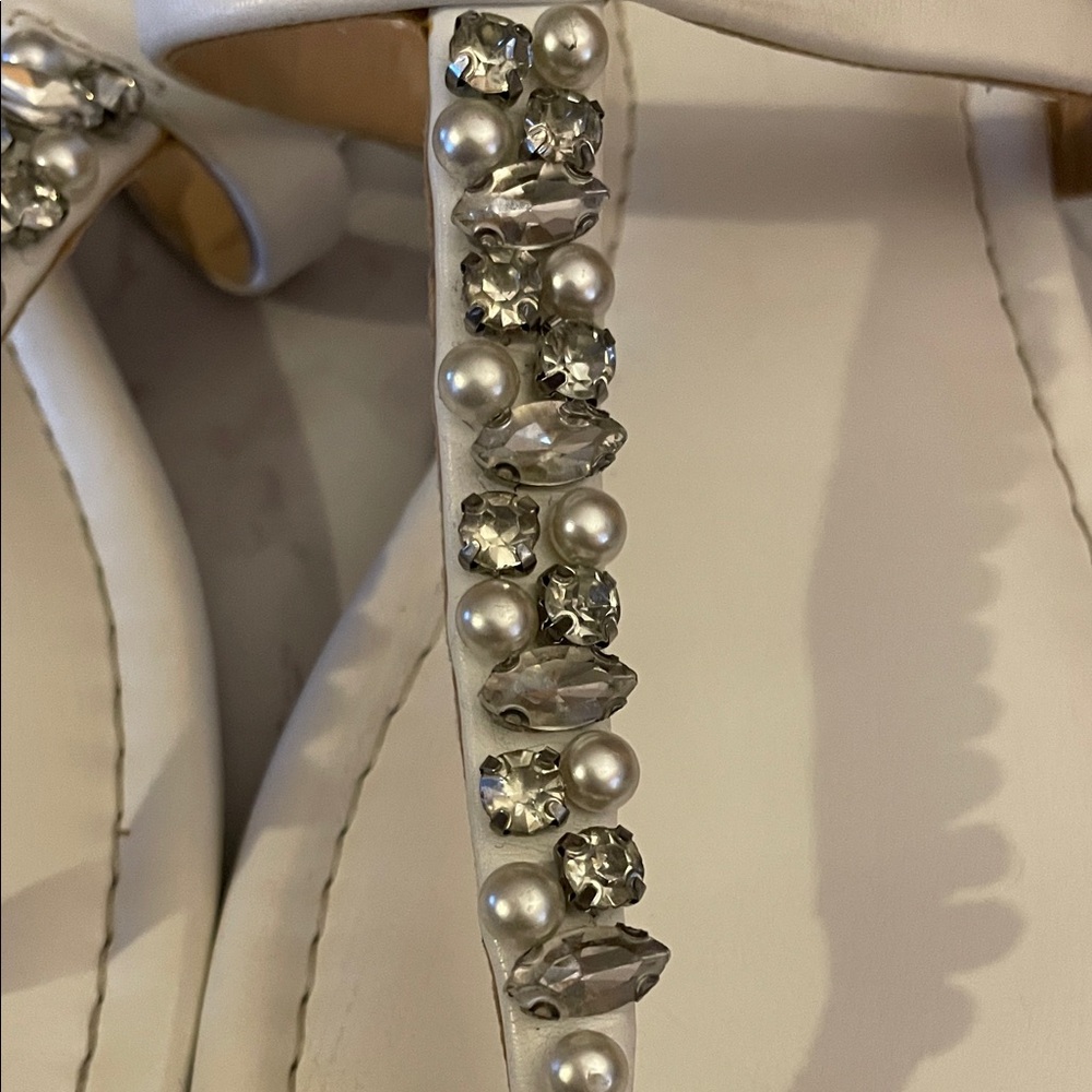crown & ivy White Jeweled T-Strap Sandals - Picture 4 of 5